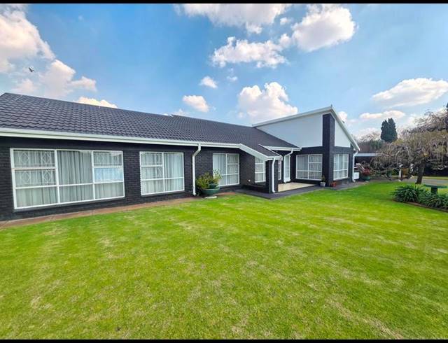 4 BEDROOM HOUSE FOR SALE IN MEYERTON EXT 6